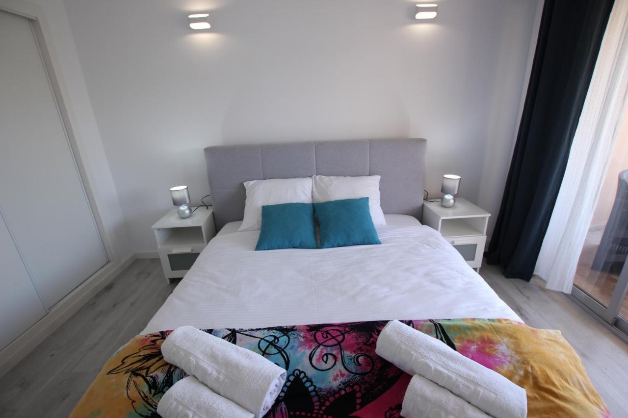 El Palmeral,Sea View,Pool- Seasonal Apartment Torrevieja Exterior photo